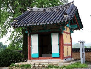 임실이도리미륵불상