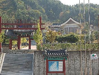 소충사